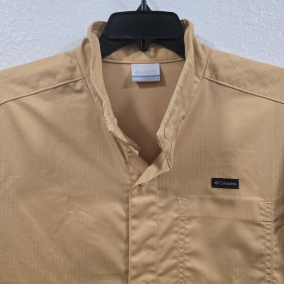 Columbia Pitchtone Shirt Jacket Mens Size L tan Snap front Lightweight Casual - Picture 2 of 13